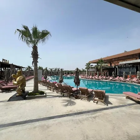Διαμέρισμα Grand Sapphire 1 By My Guest Cyprus
